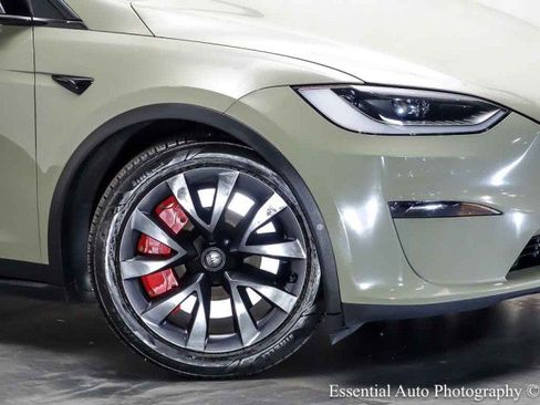 Used 2023 Tesla Model X AWD/4WD image 4