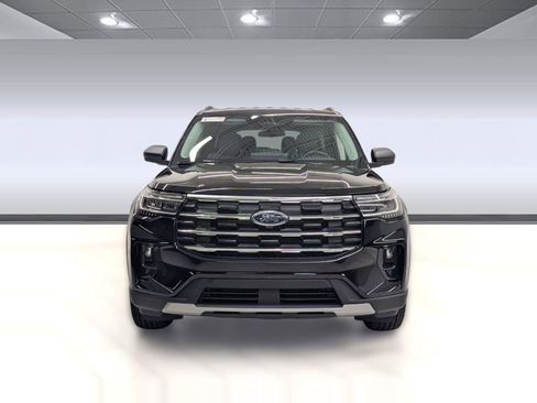 New 2026 Ford Explorer Active w/ Active Comfort Package image 5