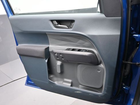 Used 2023 Ford Maverick XL image 13