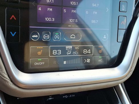 Used 2020 Subaru Outback Limited image 15