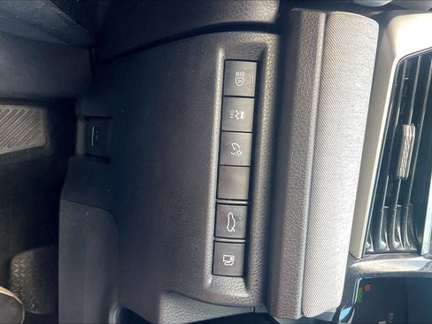 Used 2026 Toyota Camry LE w/ Convenience Package FWD image 33