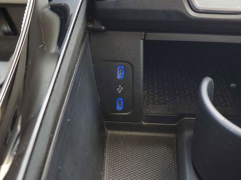 Used 2023 Mercedes-Benz EQS 450+ SUV image 31