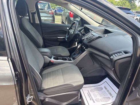 Used 2016 Ford Escape SE AWD/4WD image 18
