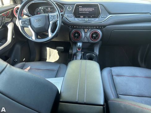 Used 2021 Chevrolet Blazer RS w/ Enhanced Convenience Package FWD image 15