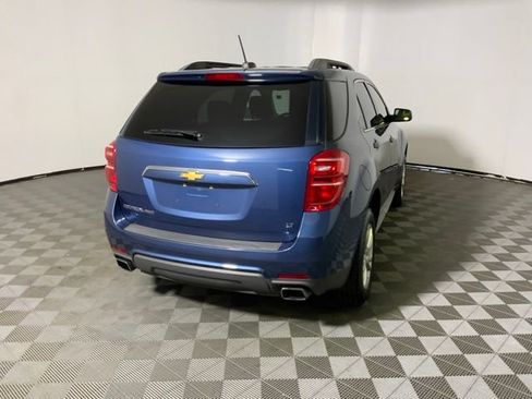 Used 2017 Chevrolet Equinox LT w/ Convenience Package AWD/4WD image 7