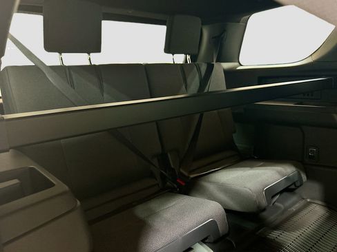 New 2026 Toyota 4Runner SR5 RWD image 23