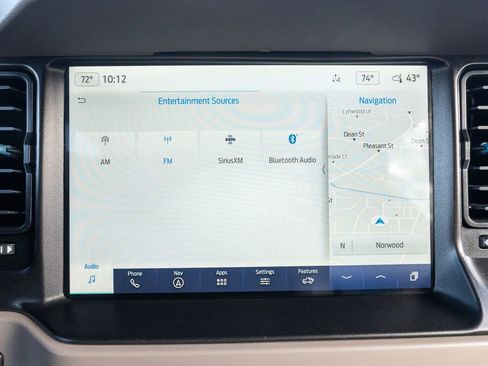 Used 2022 Ford Bronco Wildtrak image 23