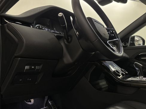 Used 2023 Land Rover Range Rover Evoque R-Dynamic S image 24