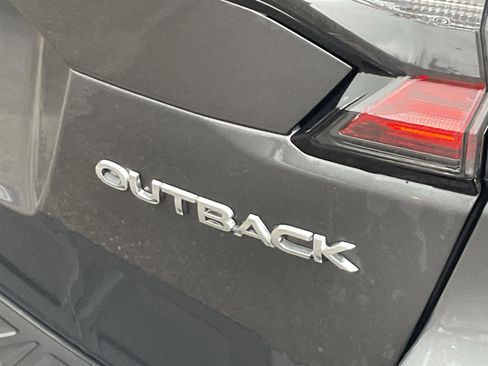 Used 2020 Subaru Outback Limited w/ Popular Package #2 image 10