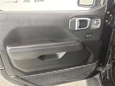 Used 2022 Jeep Wrangler Unlimited Sahara w/ Cold Weather Group image 9