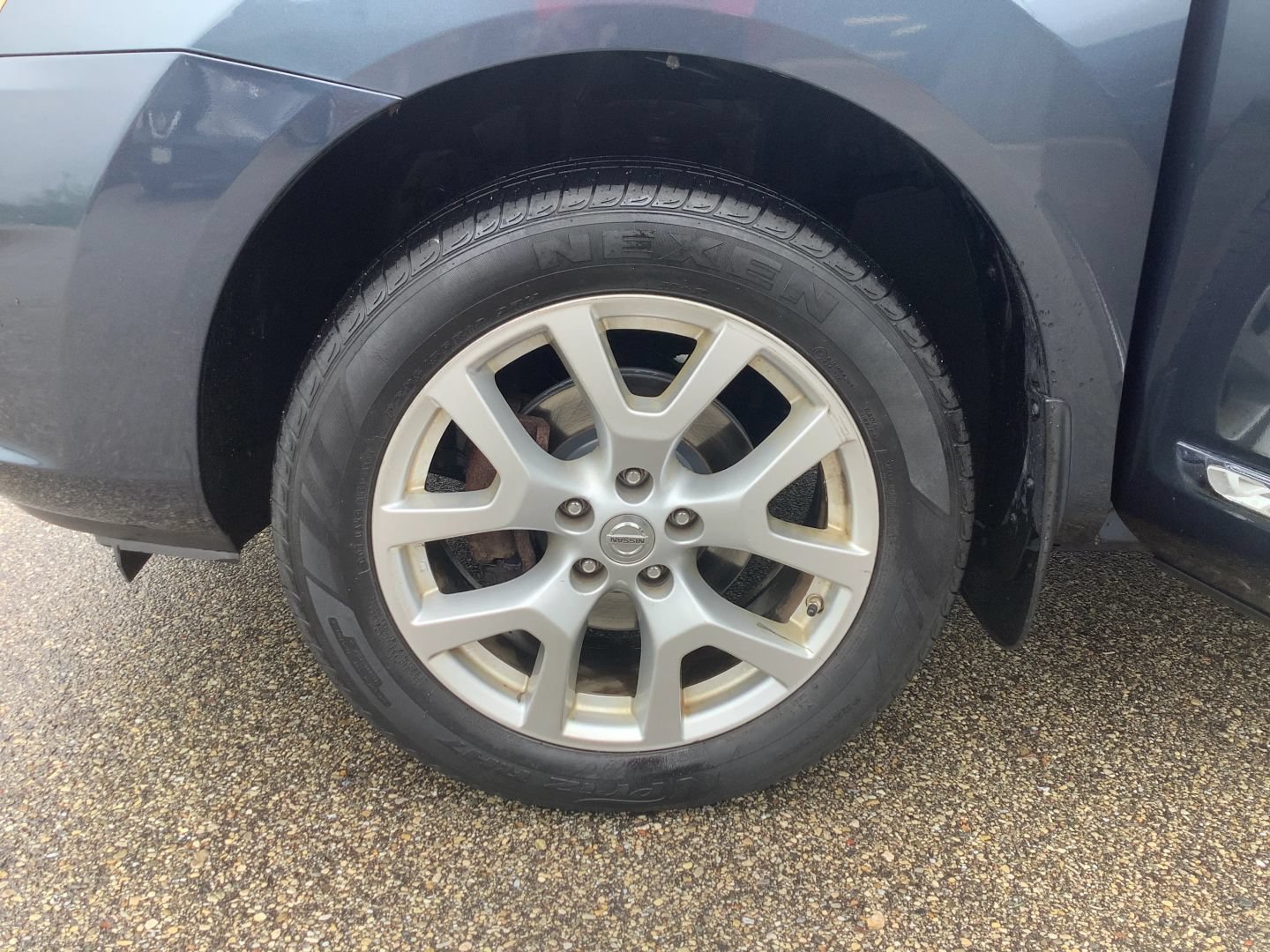 Used 2013 Nissan Rogue SL AWD/4WD image 26