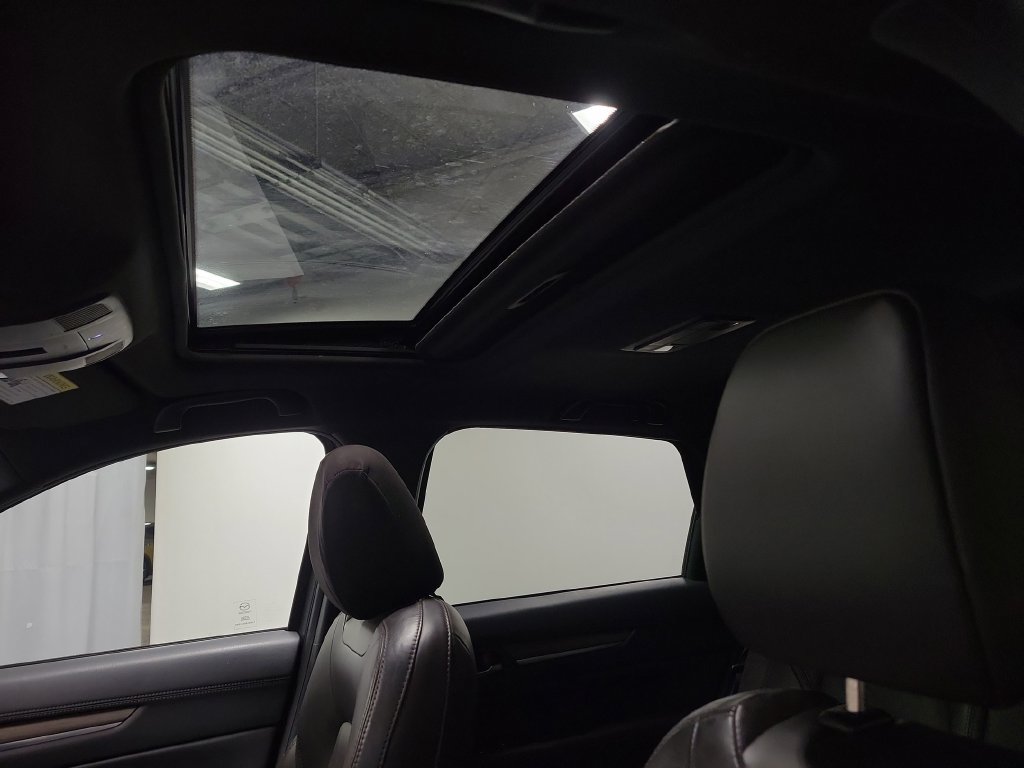 Used 2023 MAZDA CX-5 Signature AWD/4WD image 16
