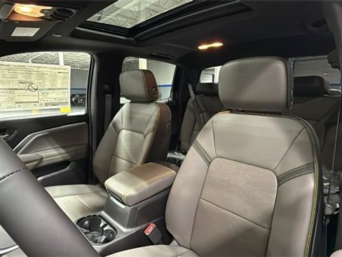 New 2026 Chevrolet Colorado ZR2 w/ Technology Package image 12