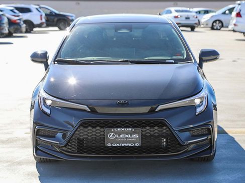 Used 2025 Toyota Corolla XSE image 2