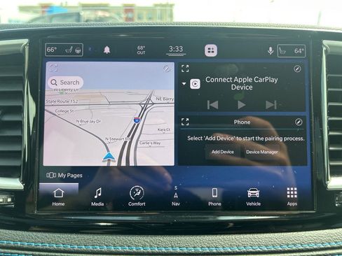 Used 2021 Chrysler Pacifica Touring-L w/ Premium & Safety Sphere Group FWD image 24