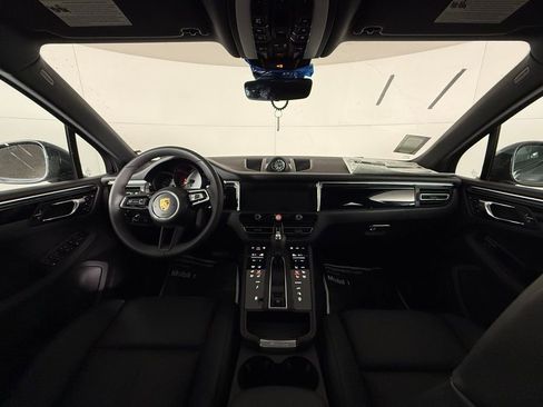 New 2026 Porsche Macan S image 21
