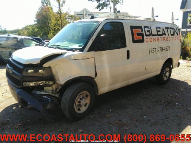 Used 2018 Chevrolet Express 2500 w/ Driver Convenience Package RWD image 1