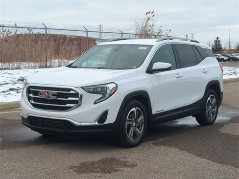 Used 2021 GMC Terrain SLT image 7