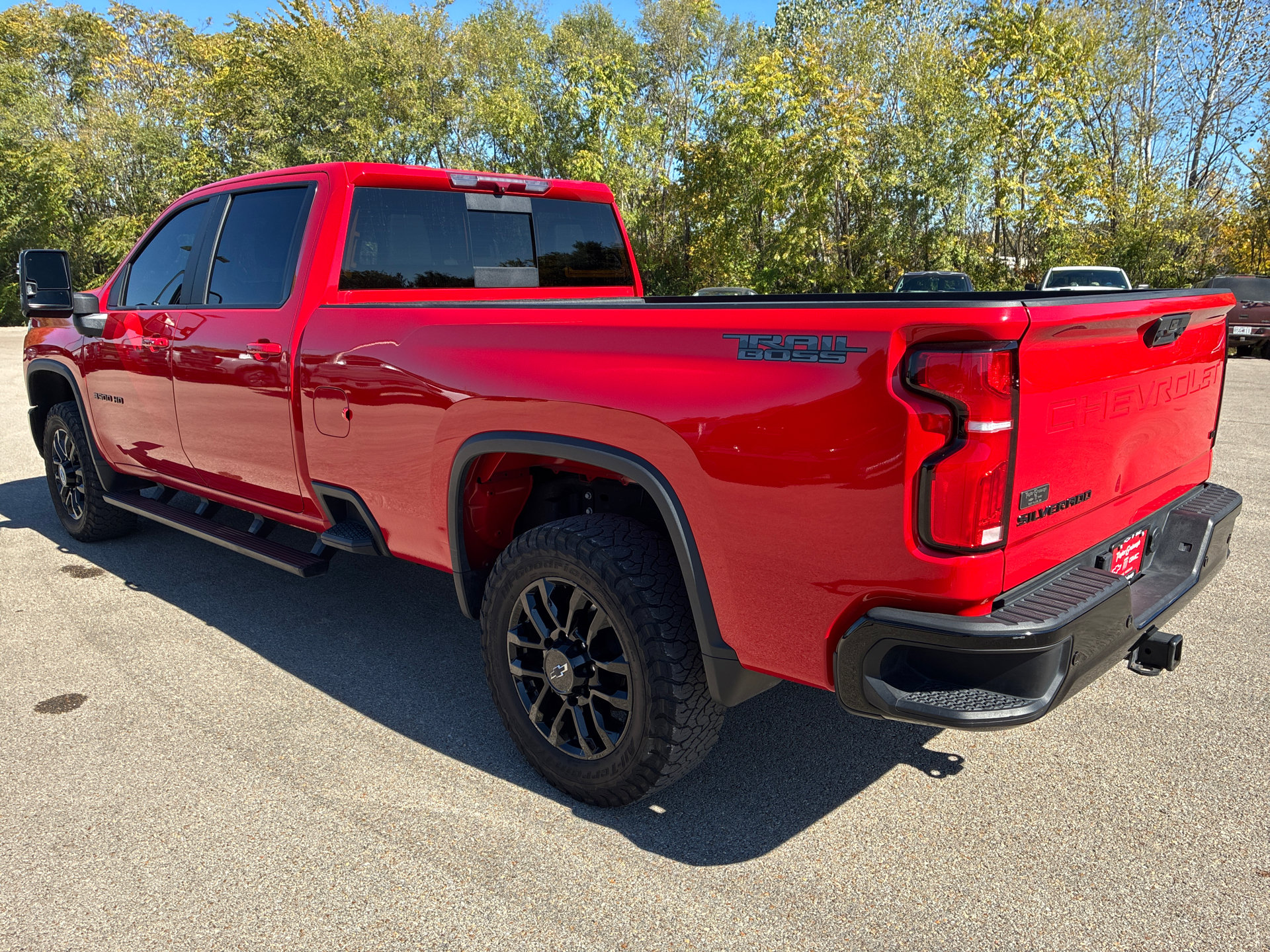 Used 2025 Chevrolet Silverado 3500 LT w/ Trail Boss Package AWD/4WD image 6