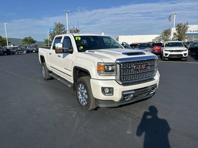 Used 2019 GMC Sierra 2500 Denali w/ Duramax Plus Package