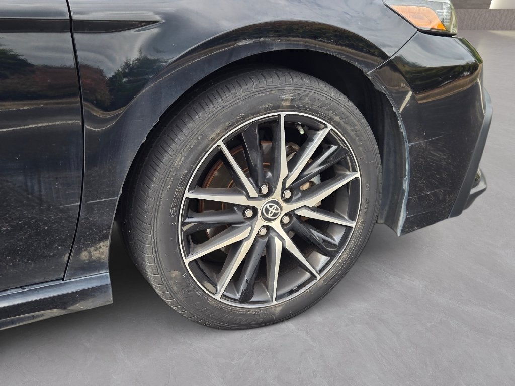 Used 2023 Toyota Camry SE w/ Convenience Package FWD image 11