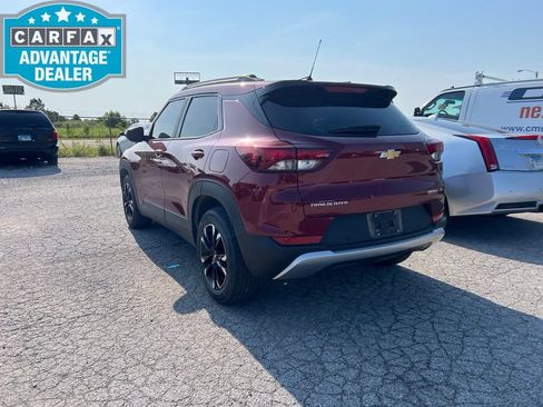 Used 2022 Chevrolet TrailBlazer LT w/ Convenience Package FWD image 5