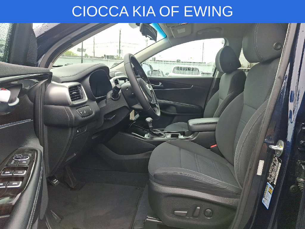Used 2020 Kia Sorento LX w/ LX I4 Convenience Package AWD/4WD image 16