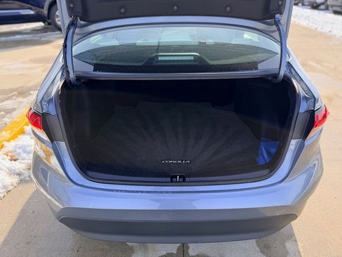 Used 2023 Toyota Corolla LE image 21