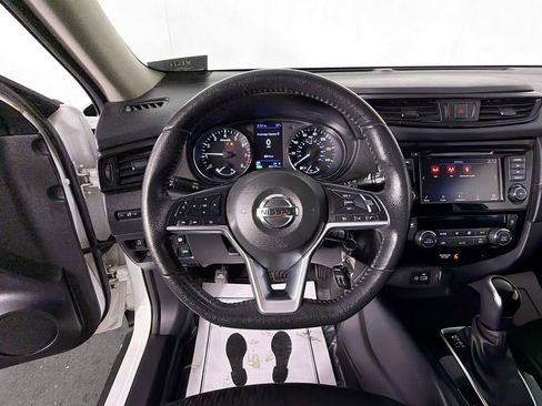 Used 2020 Nissan Rogue S AWD/4WD image 11