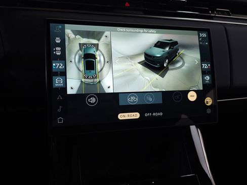 Used 2025 Land Rover Range Rover Sport SE image 35