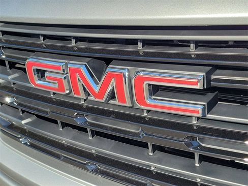 Used 2026 GMC Sierra 1500 Elevation image 30