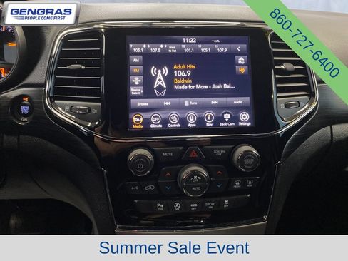 Used 2020 Jeep Grand Cherokee Laredo w/ Quick Order Package 2BN North AWD/4WD image 19