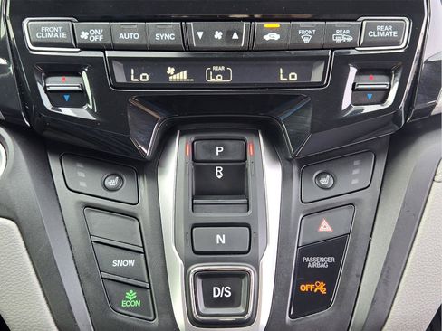Used 2019 Honda Odyssey EX image 17