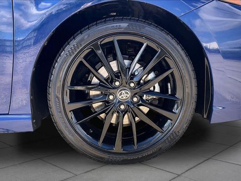 Used 2024 Toyota Camry XSE FWD image 11