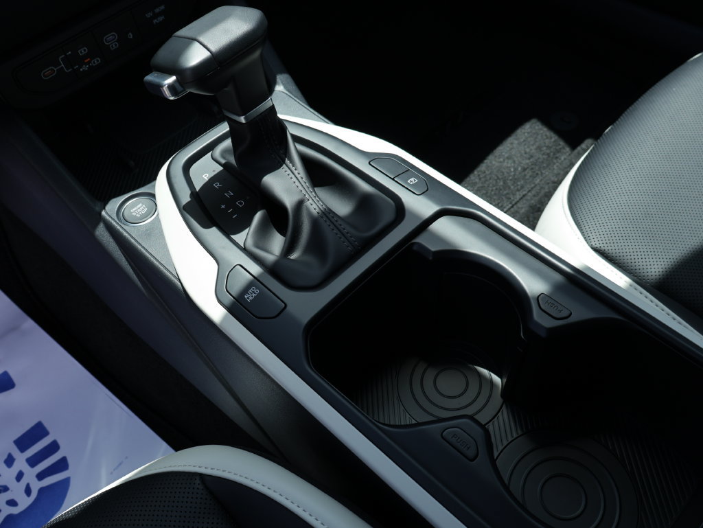 New 2026 Kia K4 GT-Line w/ GT-Line Premium Package FWD image 32