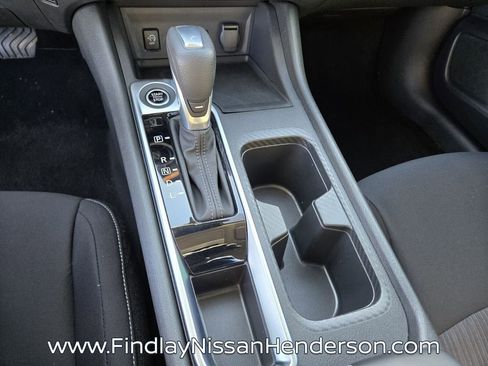 Used 2025 Nissan Sentra SV w/ All-Weather Package image 31