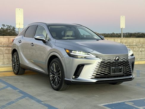 New 2026 Lexus RX 450h RX 450h+ Luxury image 2