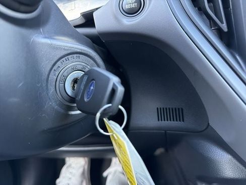 Used 2025 Subaru Crosstrek 2.0i image 31