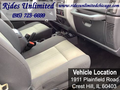 Used 2004 Jeep Wrangler X w/ Convenience Group AWD/4WD image 22