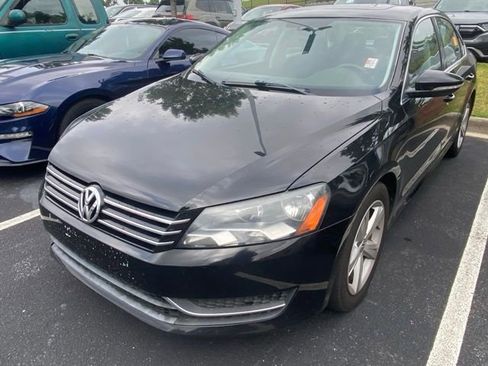 Used 2012 Volkswagen Passat 2.5 SE FWD image 9