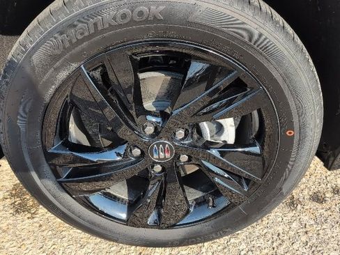 Used 2026 Buick Encore GX Sport Touring w/ Comfort Package image 22