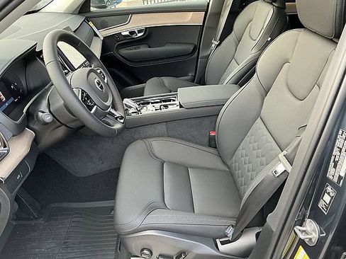 New 2026 Volvo XC90 B5 Plus image 15
