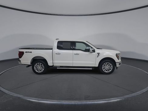 Used 2025 Ford F150 Lariat w/ Equipment Group 502A High AWD/4WD image 18