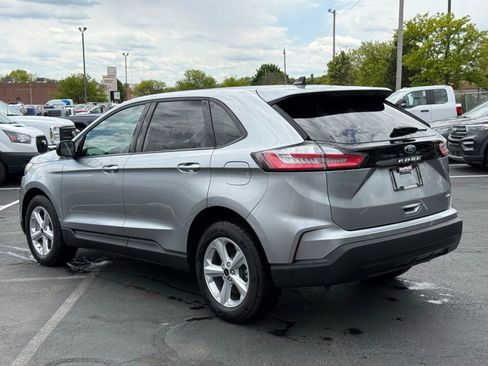 Used 2024 Ford Edge SE AWD/4WD image 5