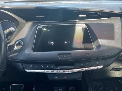 Used 2021 Cadillac XT4 Sport FWD image 6