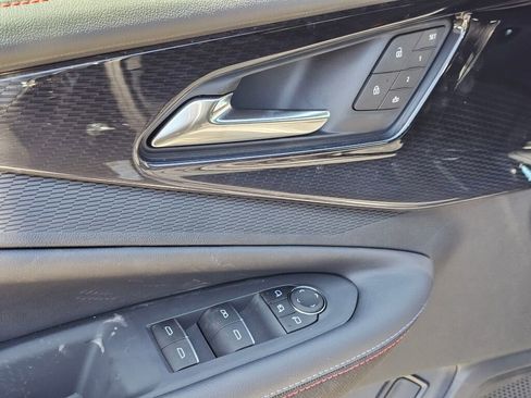 New 2025 Chevrolet Blazer EV RS image 29