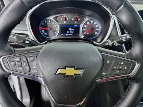Used 2024 Chevrolet Equinox LT FWD image 16