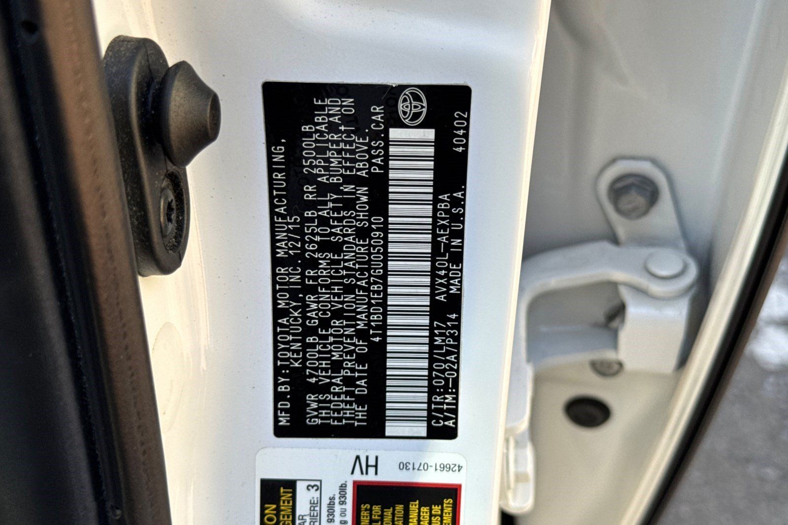 Used 2016 Toyota Avalon Limited FWD image 40