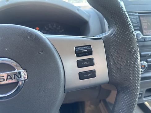 Used 2017 Nissan Frontier SV AWD/4WD image 15