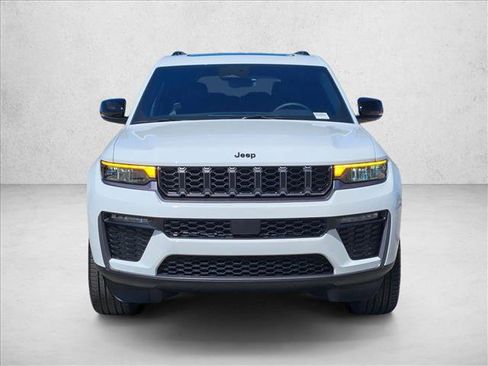 New 2026 Jeep Grand Cherokee L Limited w/ Limited Altitude Package AWD/4WD image 6